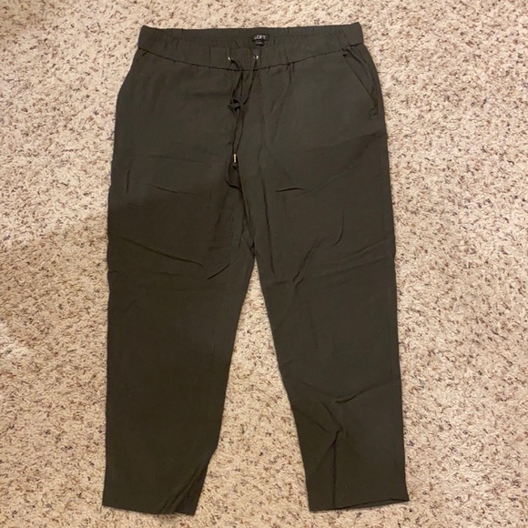 LOFT Pants - LOFT green paperbag ankle pants